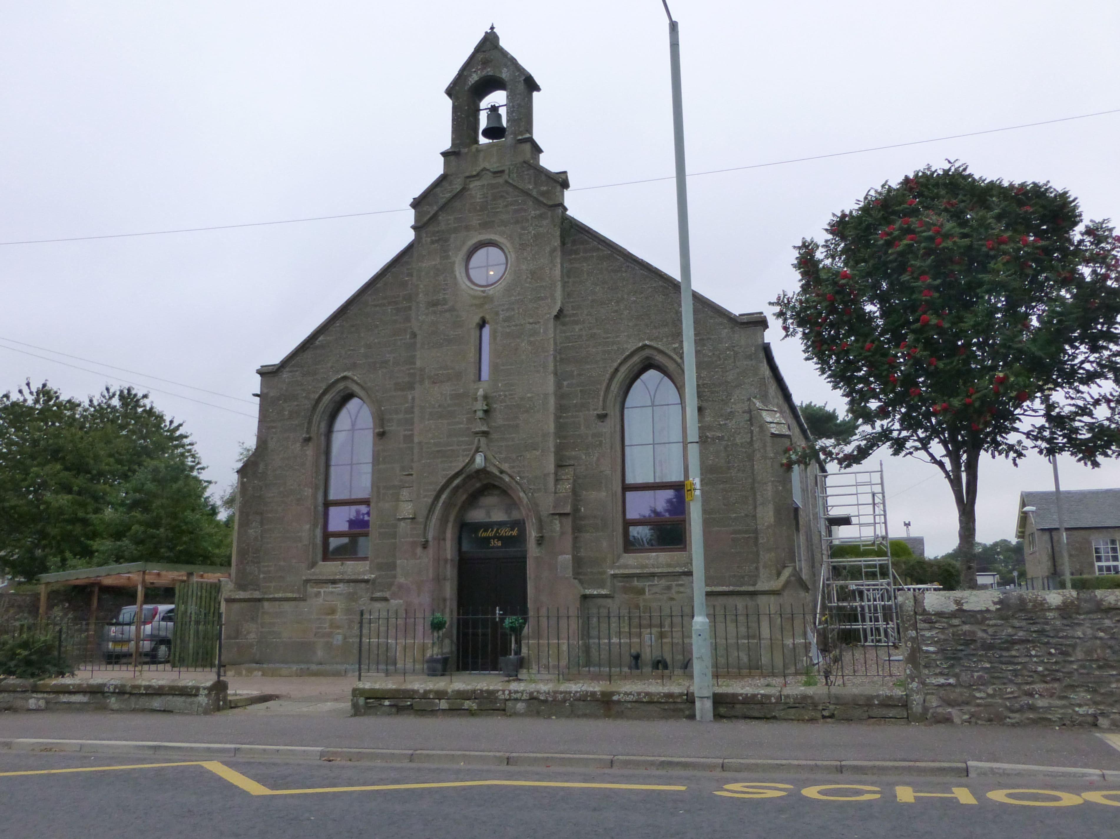 Newbigging Parish Church And War Memorial