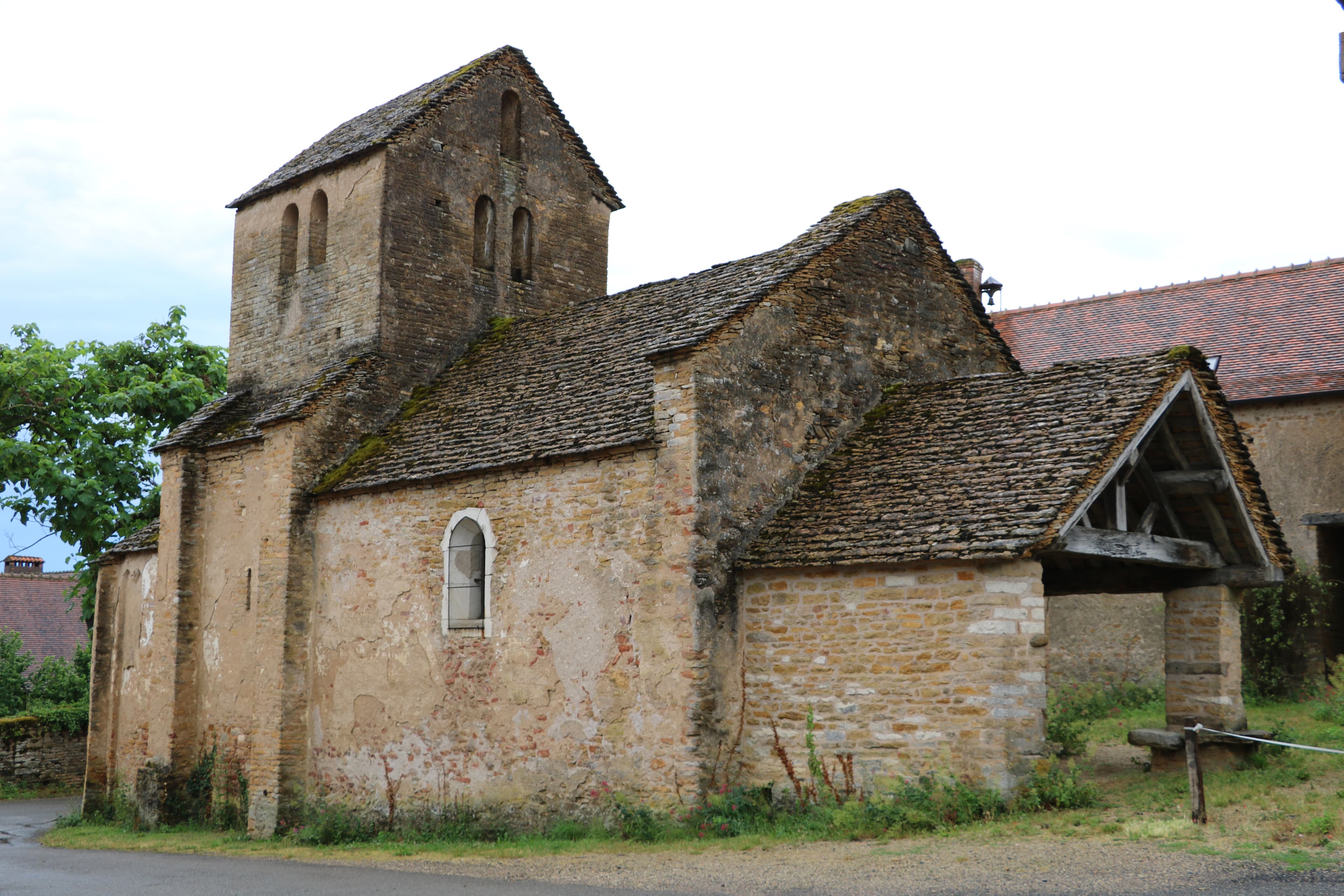 Église Saint-Pierre de Besanceuil