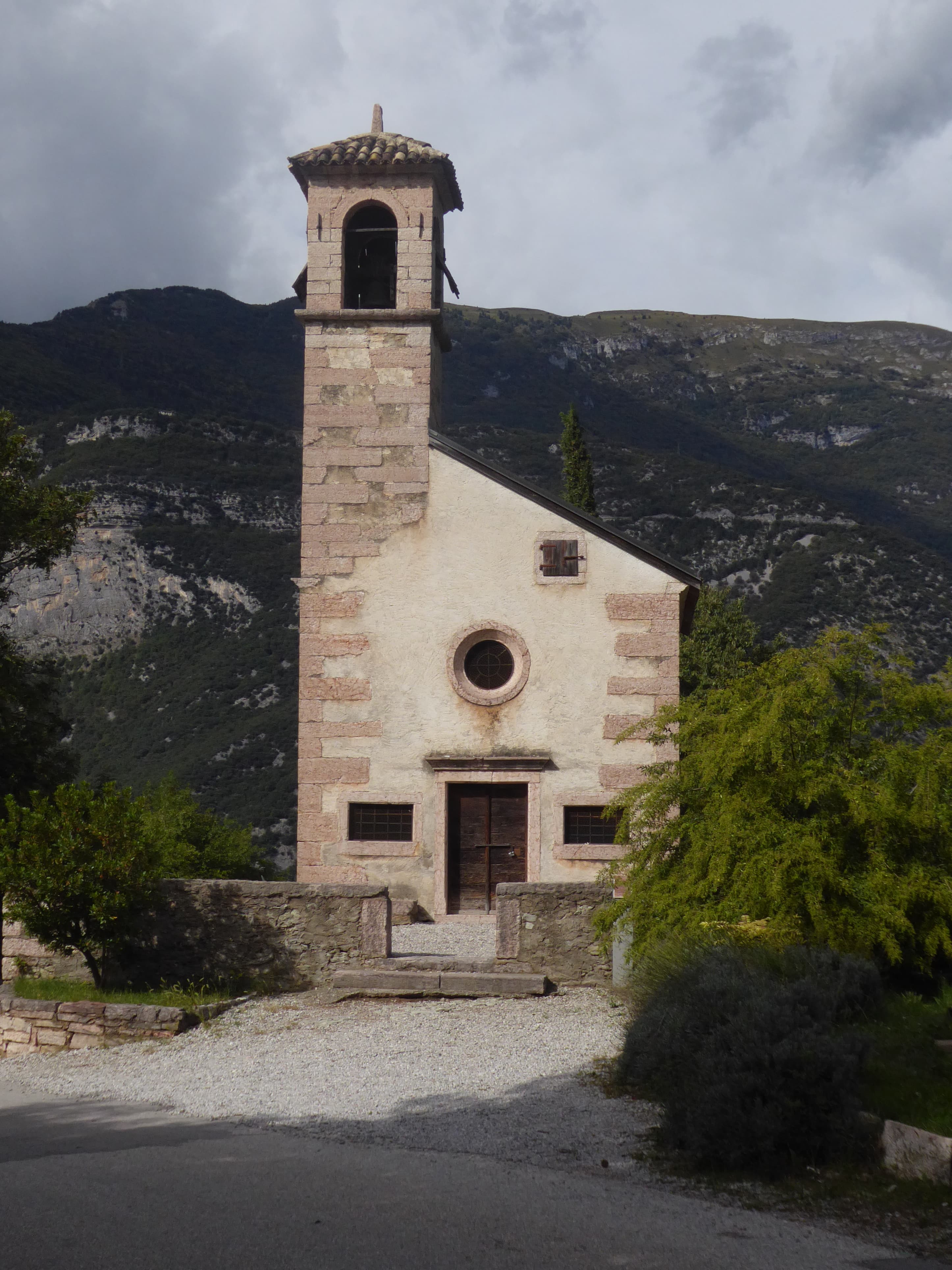 Saints Maurus, Gratus and Jucundus church