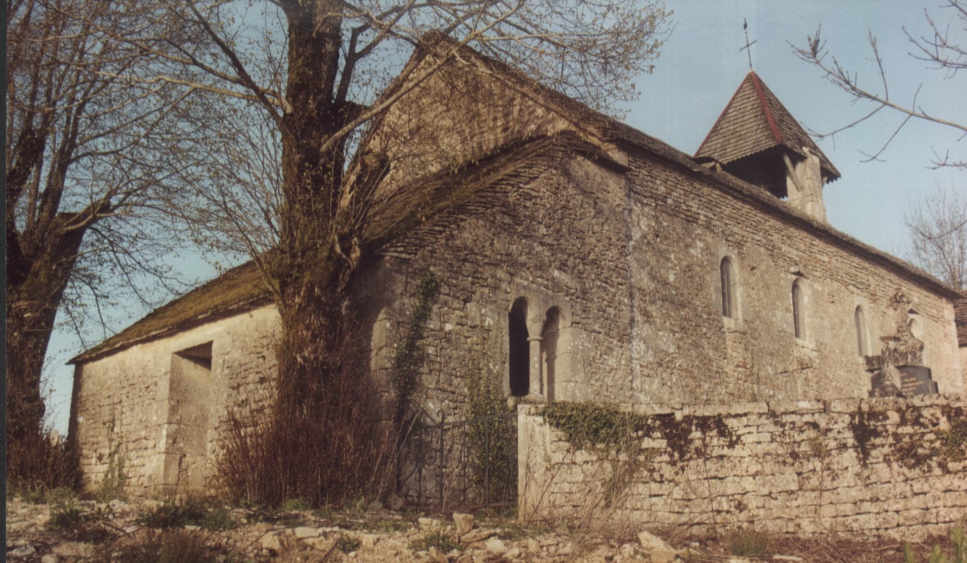 Église Saint-Ambroise de Busserotte-et-Montenaille
