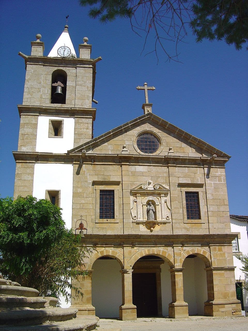 Igreja e Convento de São Francisco de Mogadouro