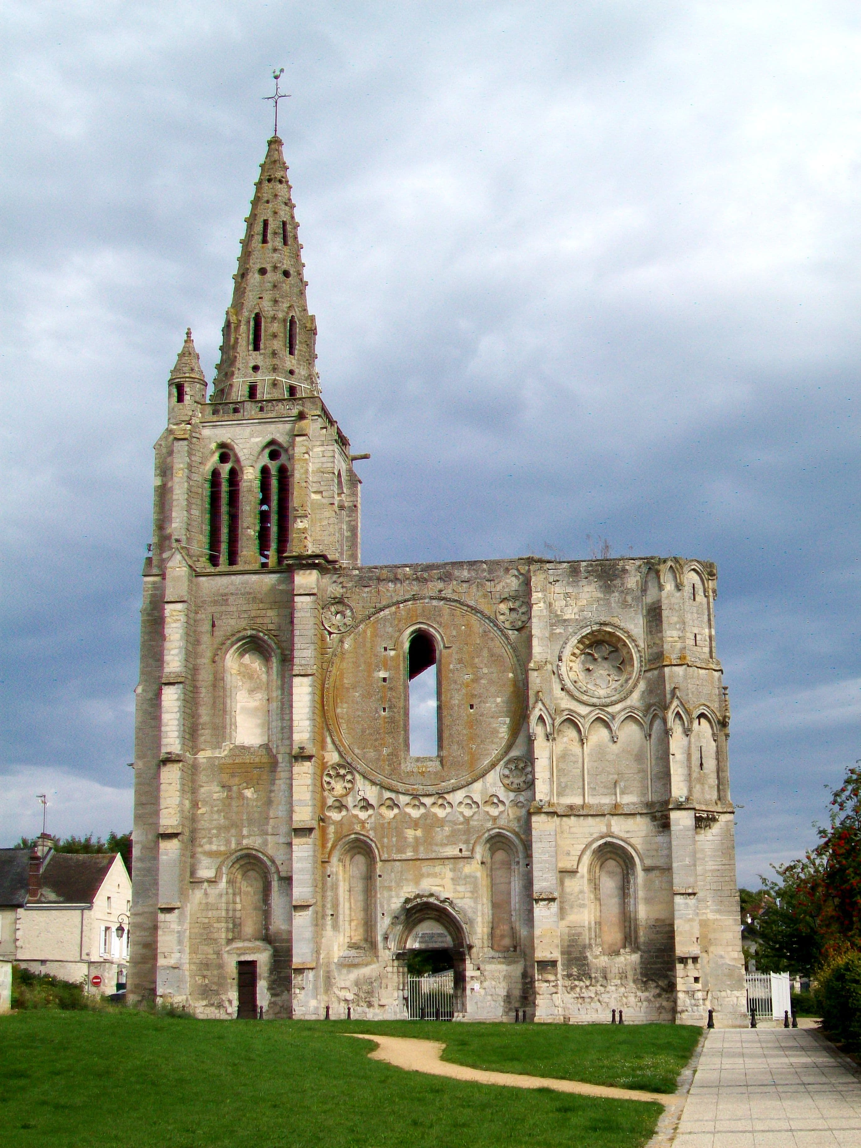 Collégiale Saint-Thomas, Crépy-en-Valois