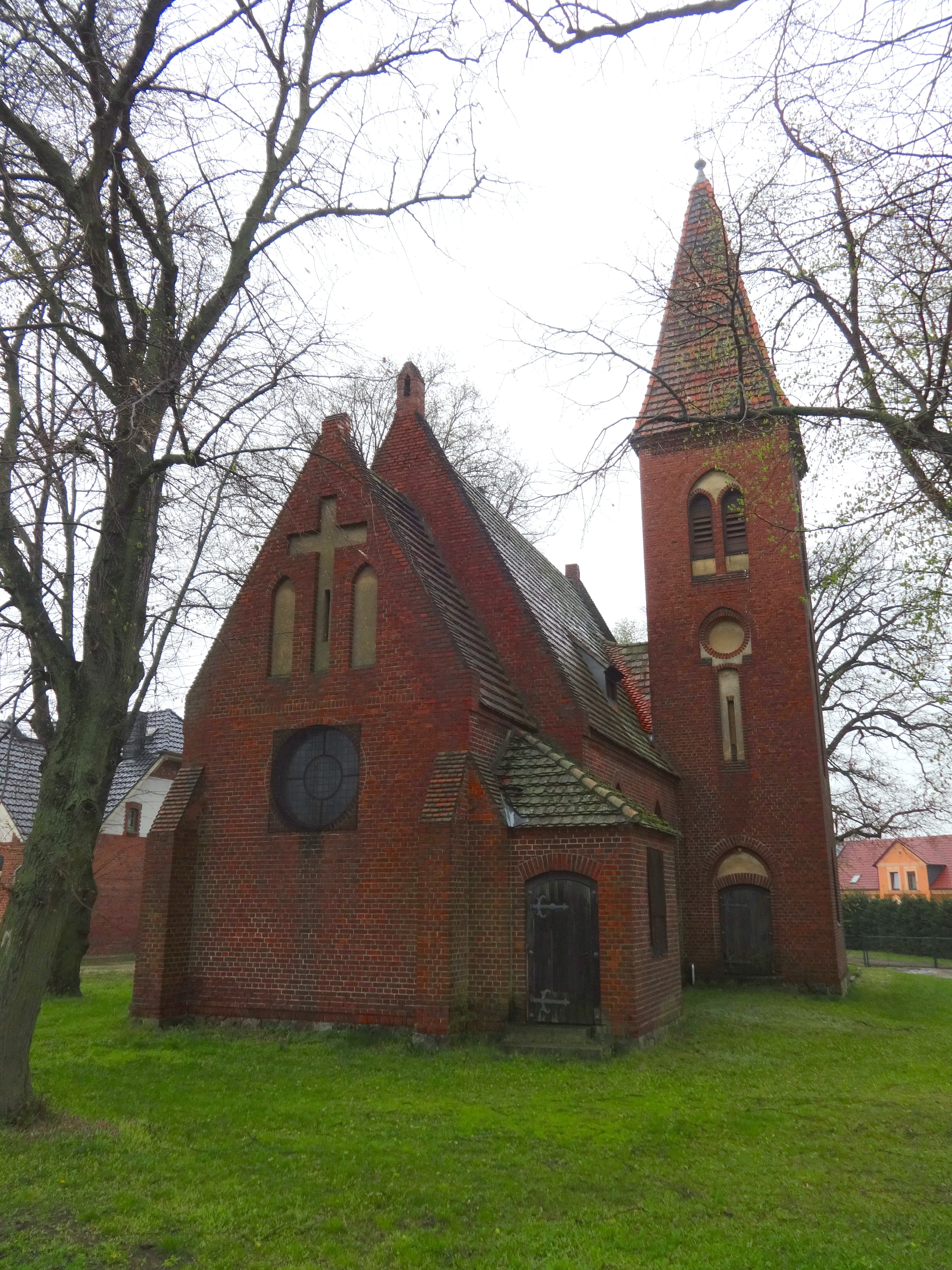 Village church Rottstock (Gräben)
