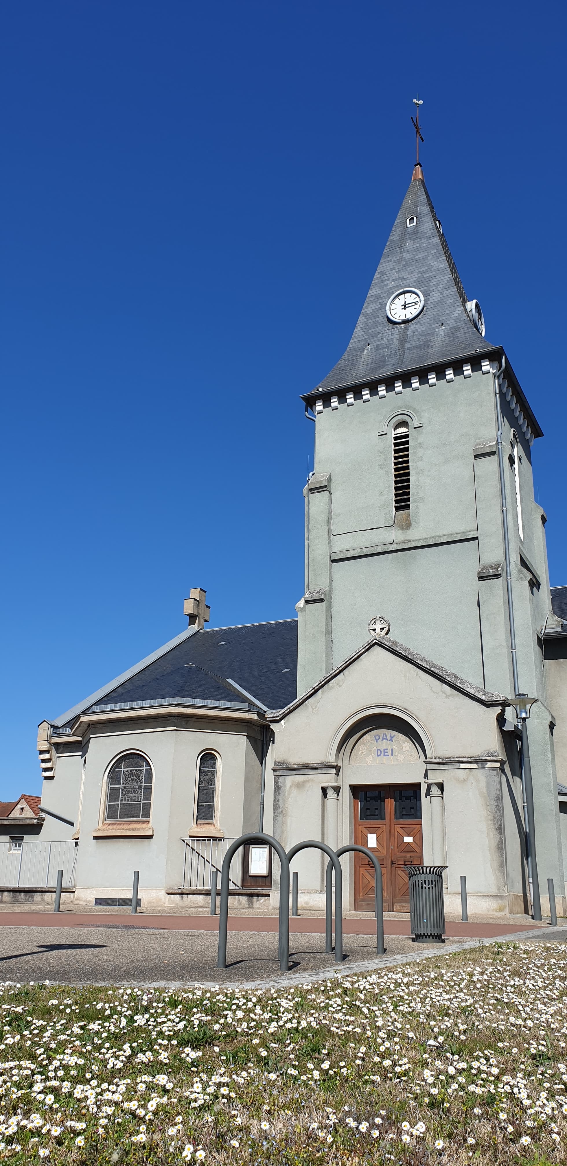 Église Saint-Éloi de Saint-Yorre