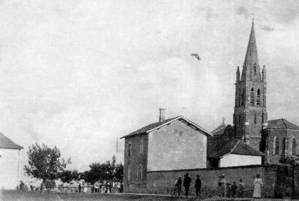 Église Saint-Étienne de Rochetoirin