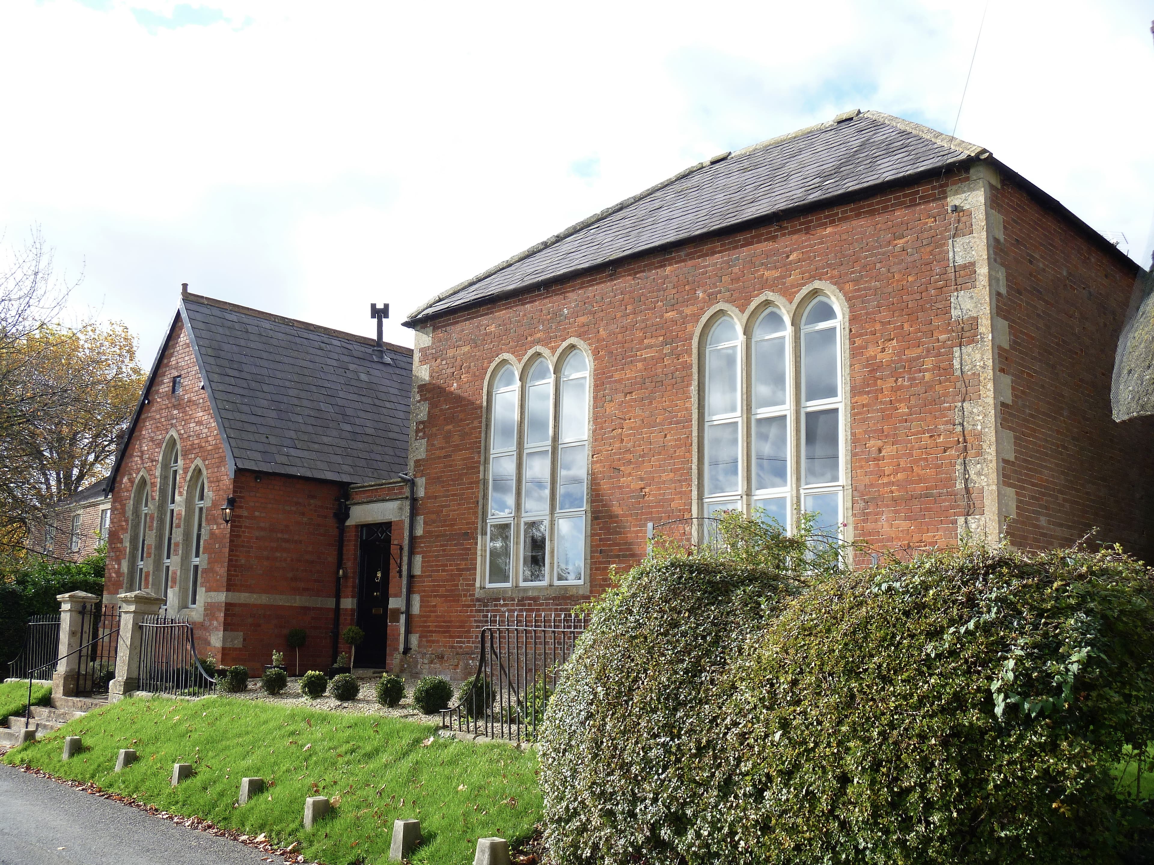 Keevil Methodist Chapel With Schoolroom And Railings