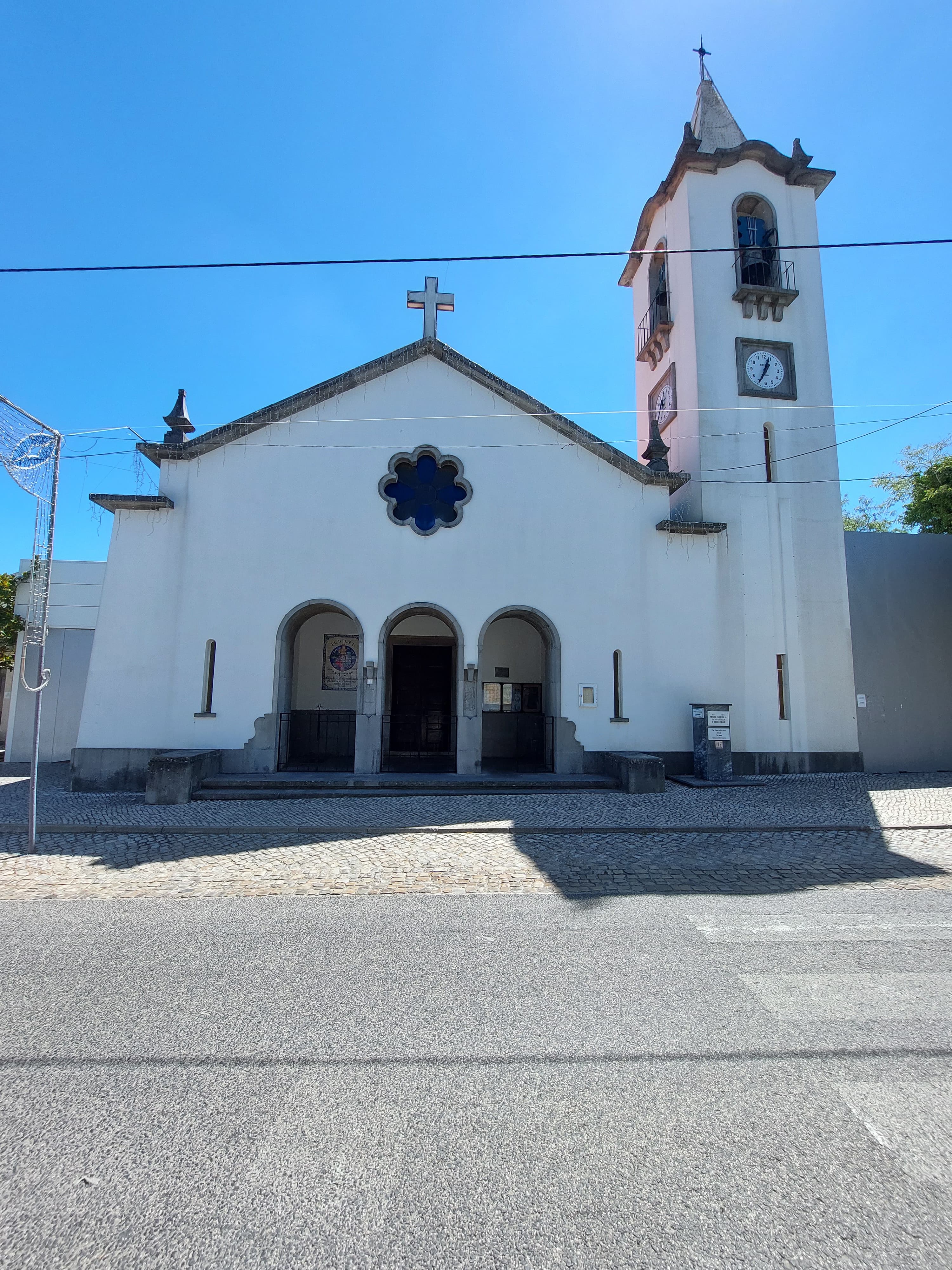 Igreja Paroquial de Calvaria de Cima