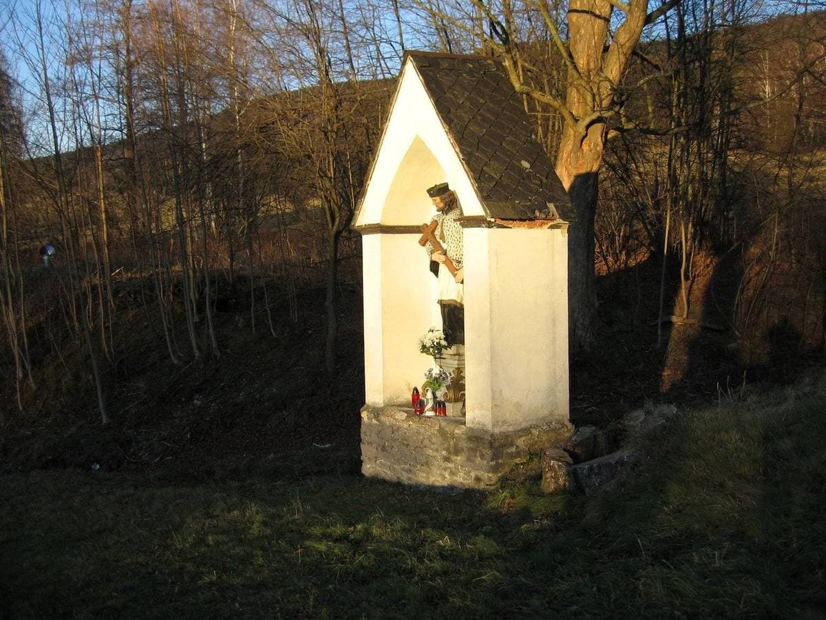 Chapel-shrine in Mnichov (Vrbno pod Pradědem)