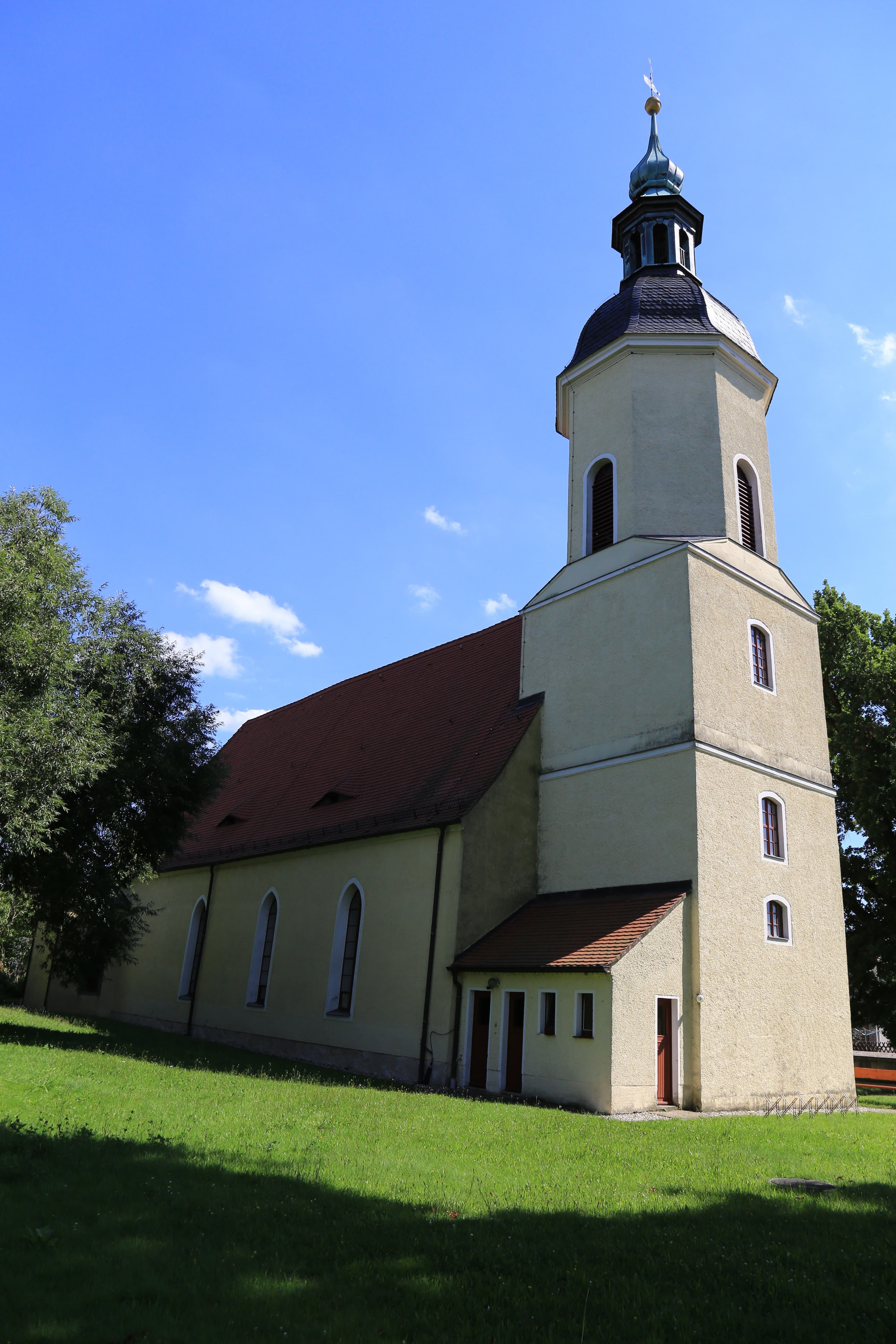 Kirche Schönfeld