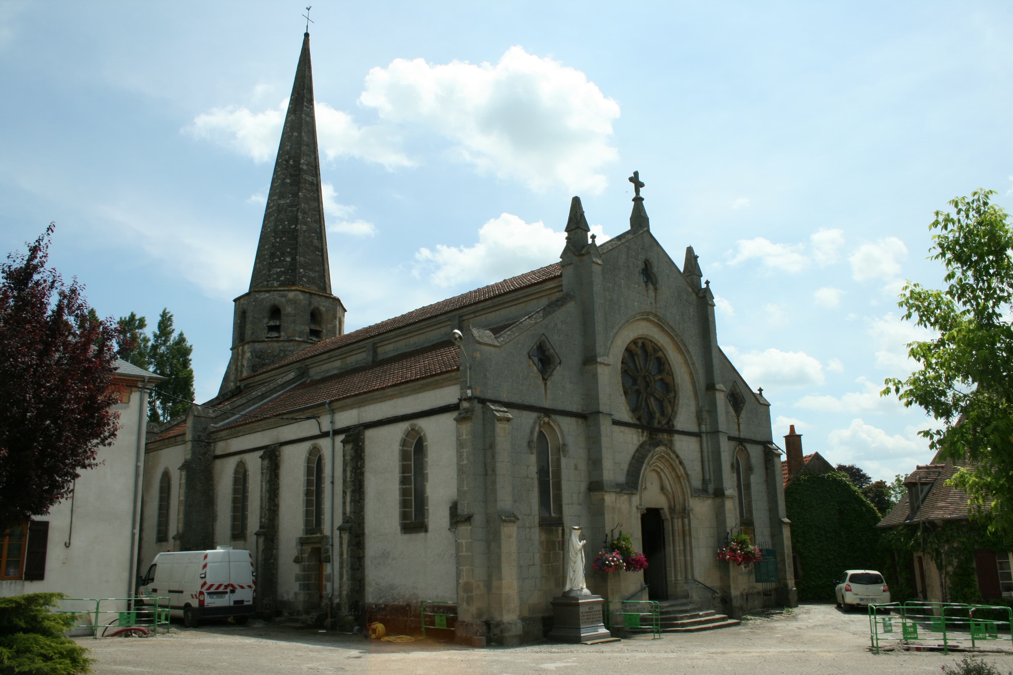 Église Saint-Martin de Noyant-d'Allier