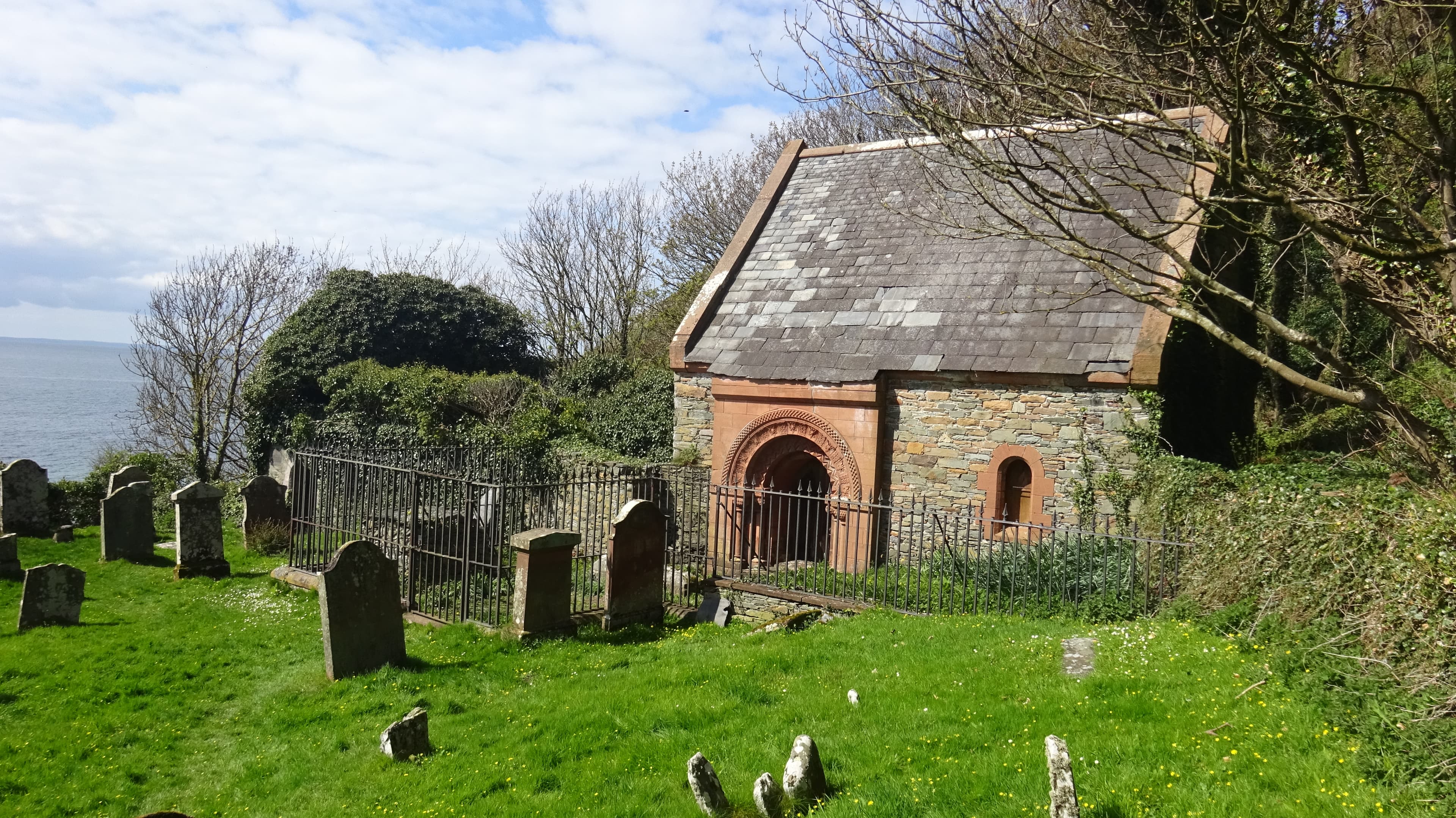 Kirkmaiden, church & burial ground