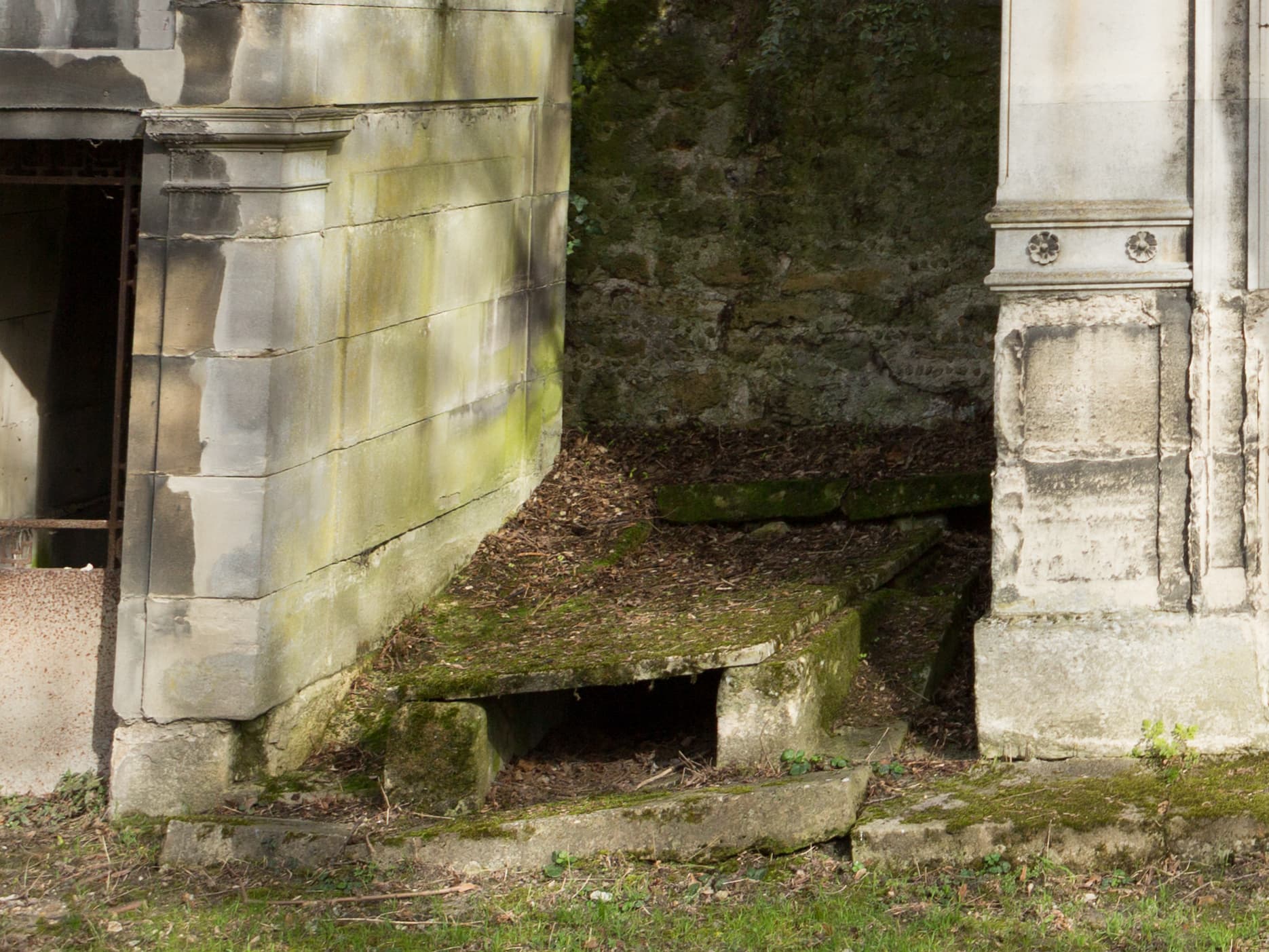 Grave of Unidentified 3