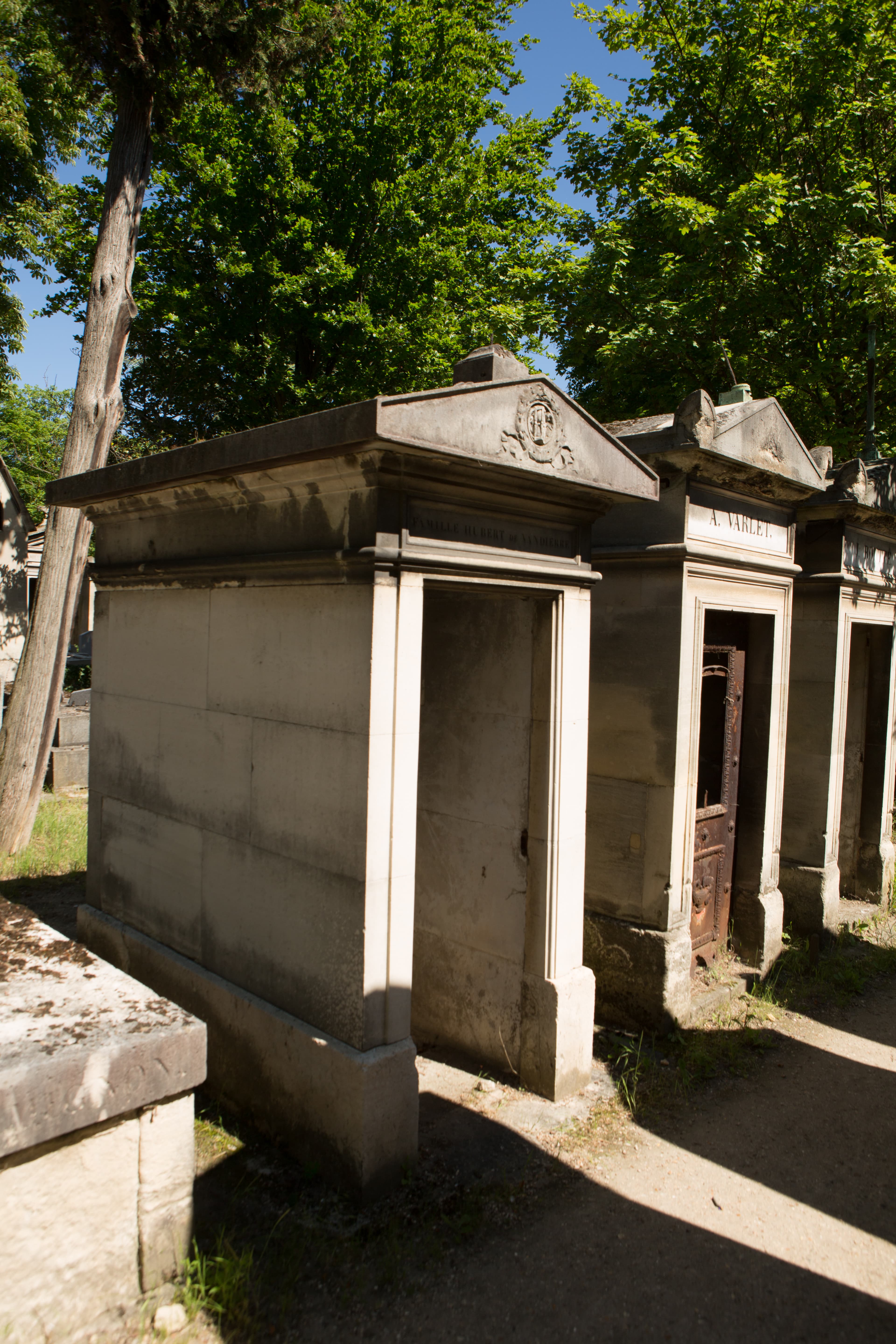 Grave of Vandière