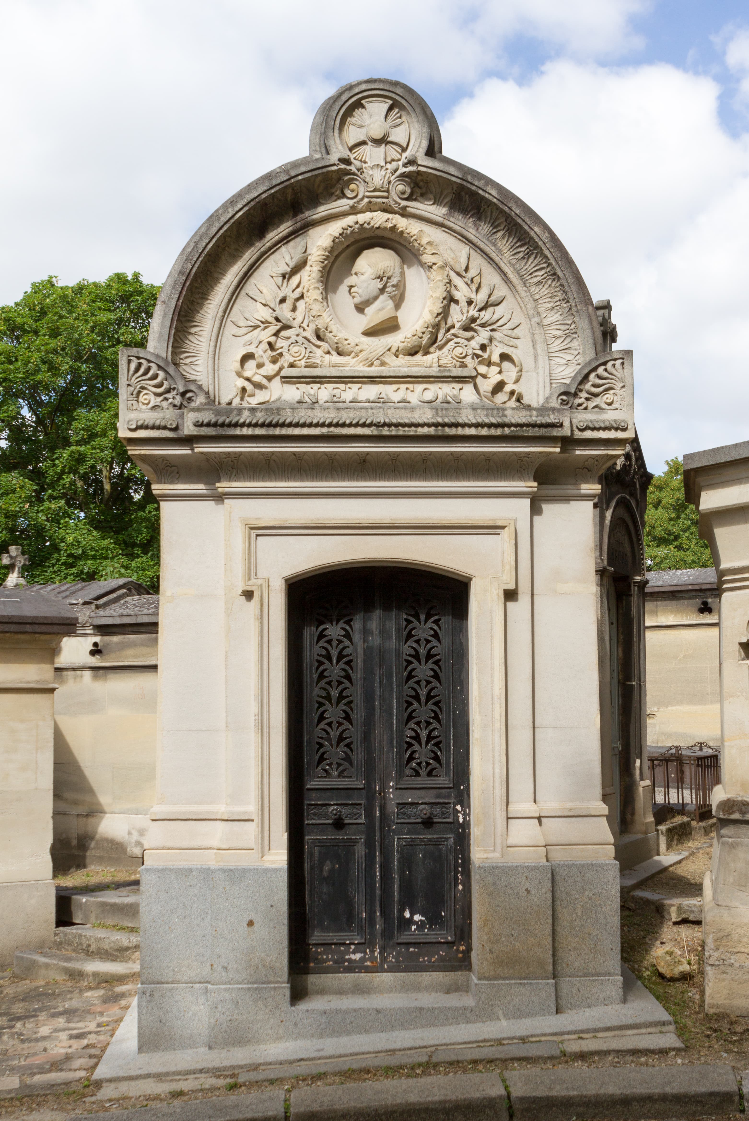 Grave of Nélaton