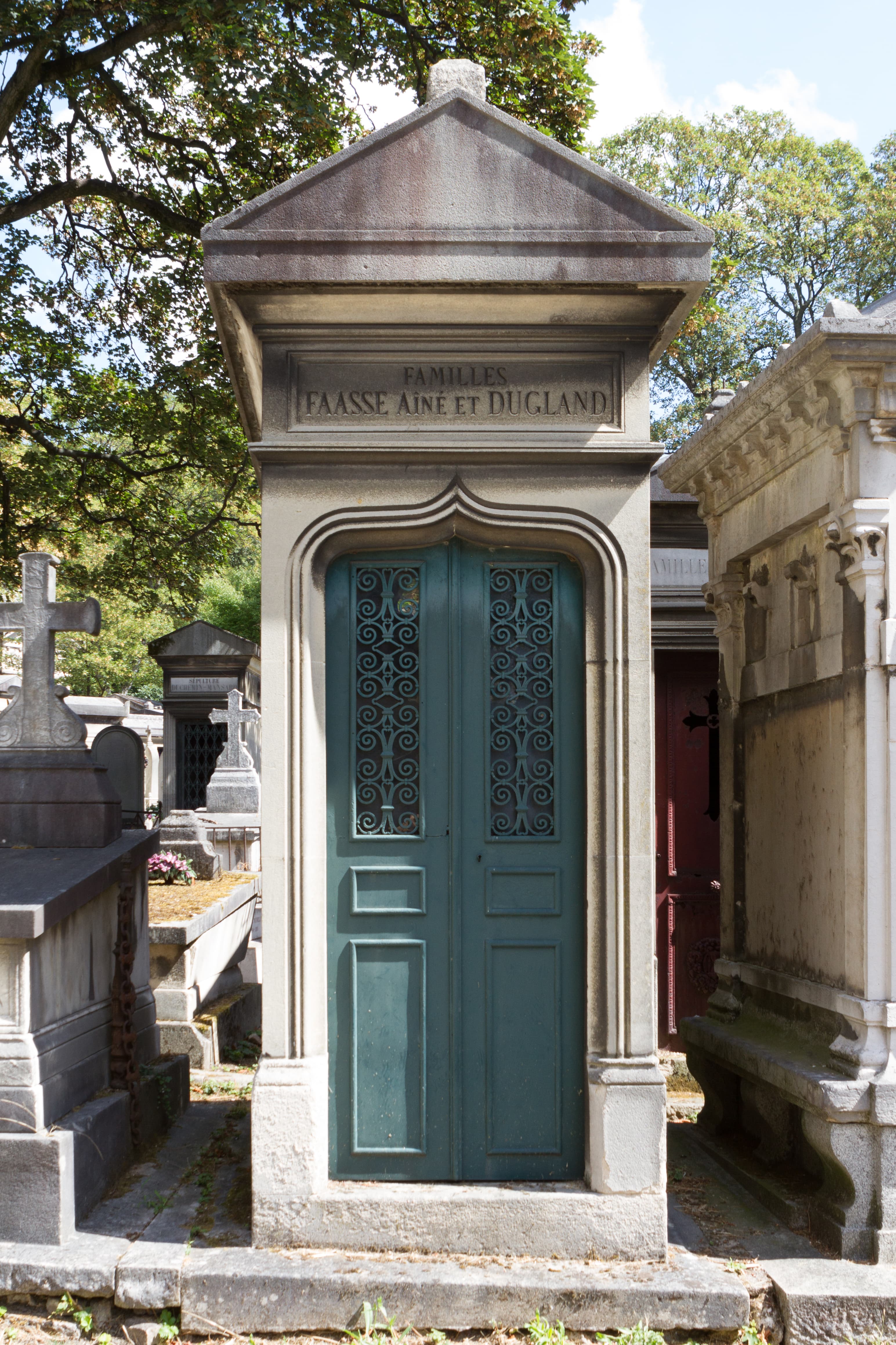 Grave of Faasse-Dugland
