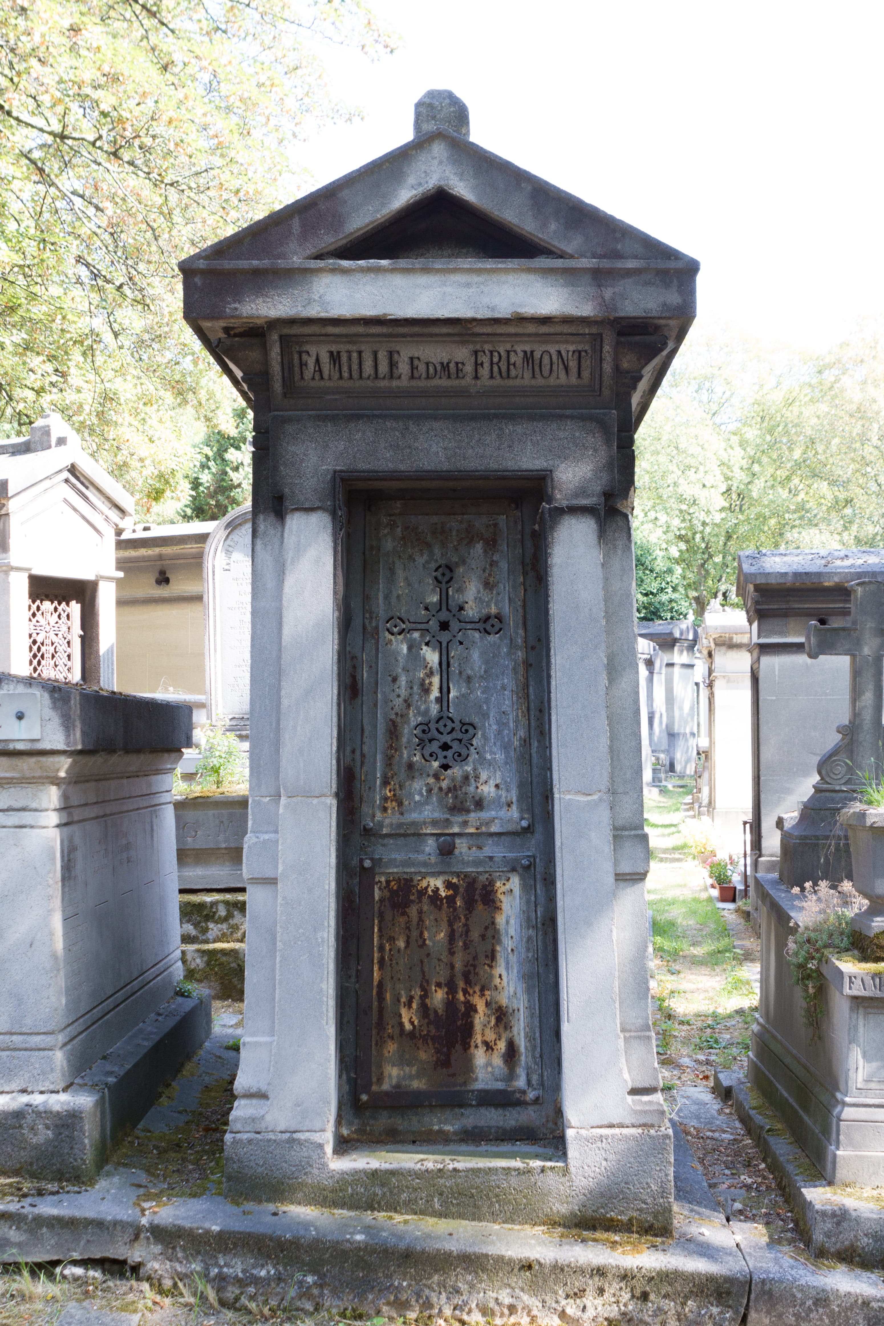 Grave of Frémont