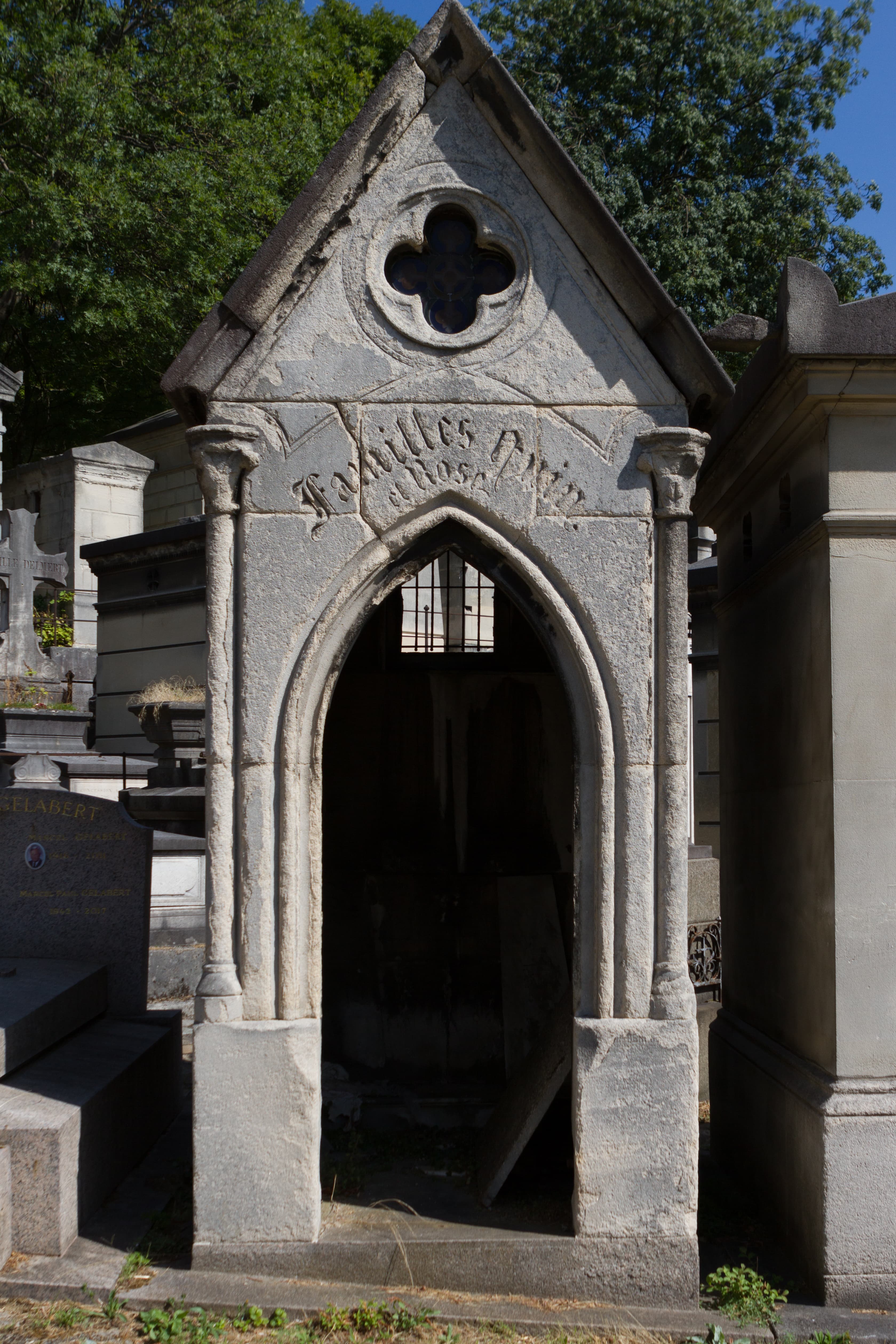 Grave of Quin