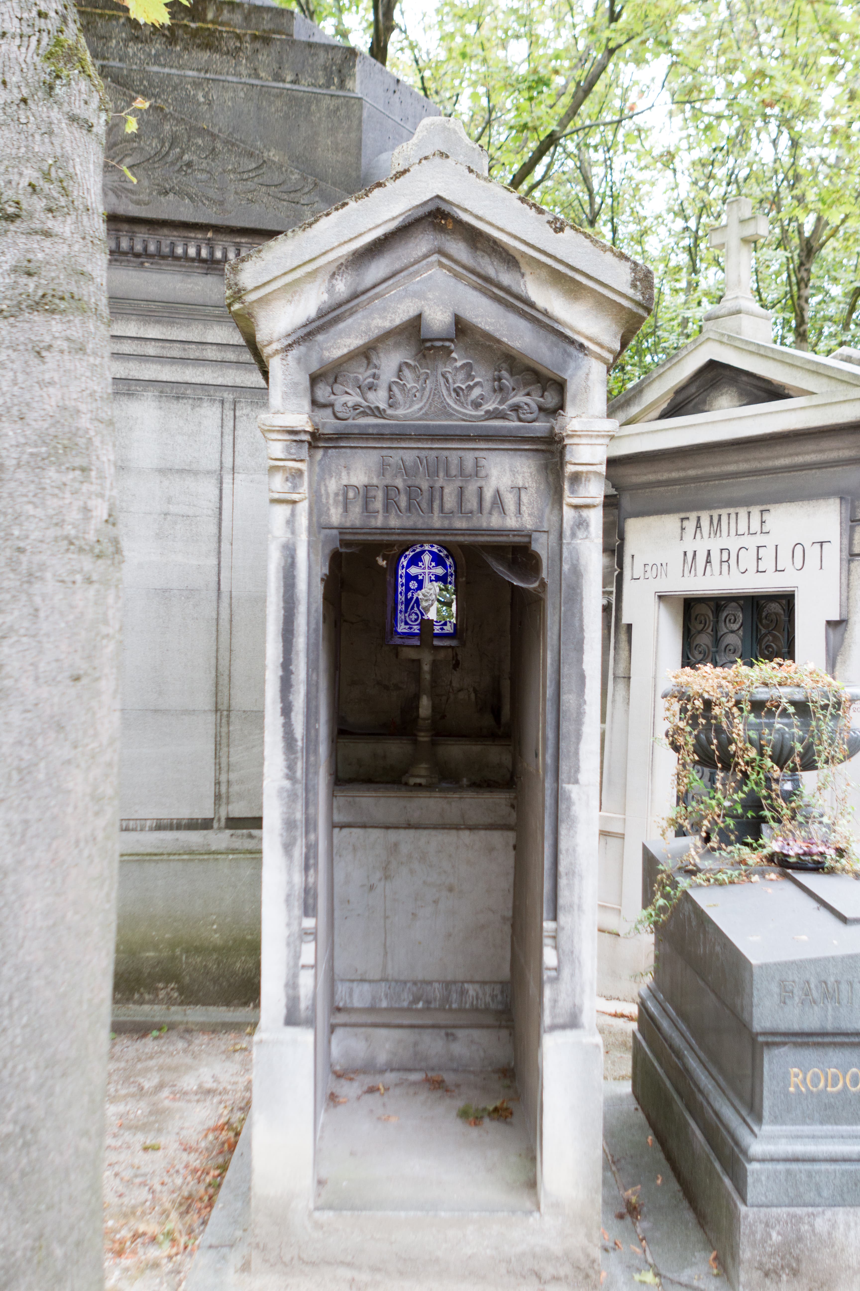 Grave of Perrilliat