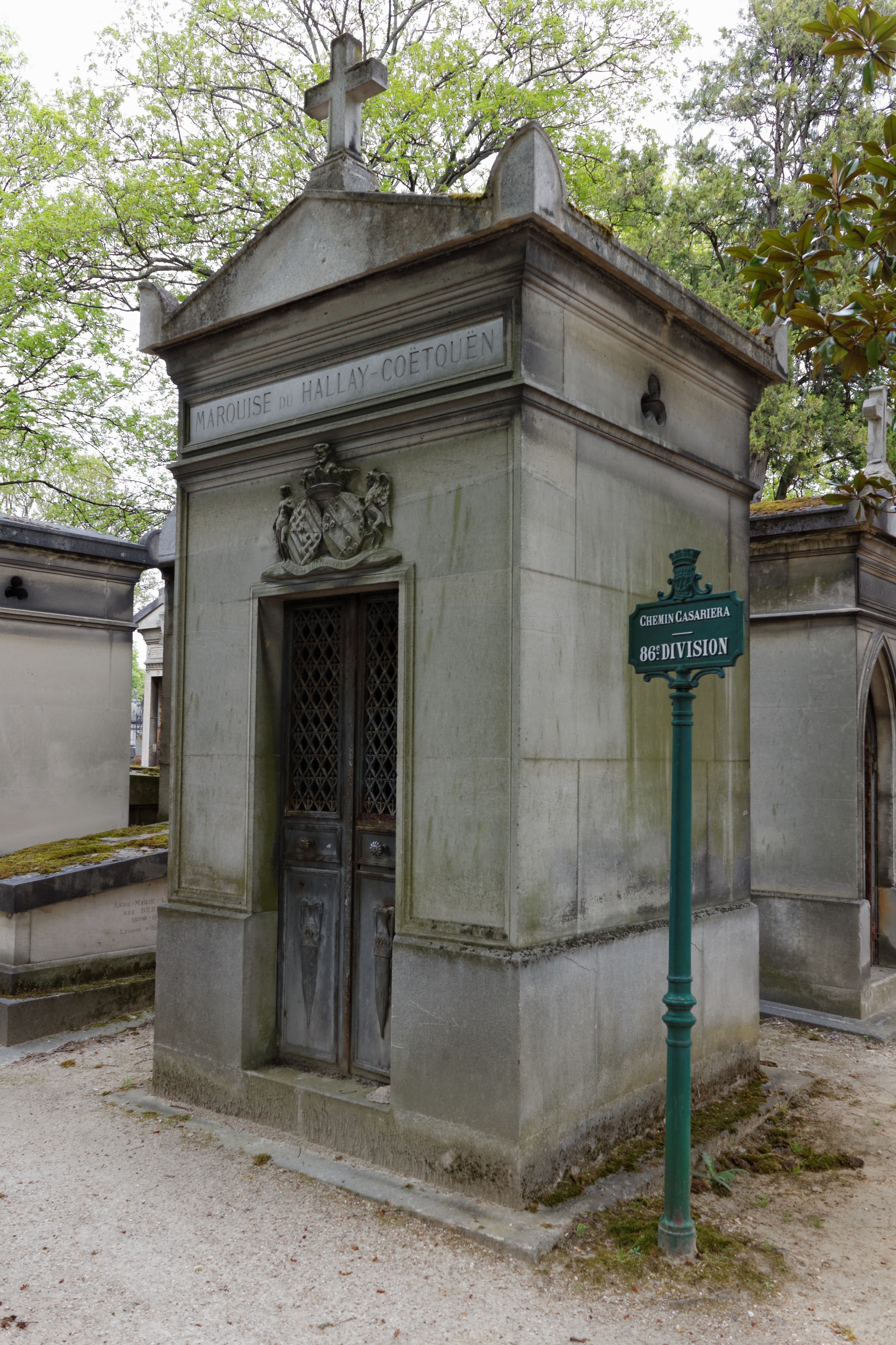 Grave of Hallay-Coetquen