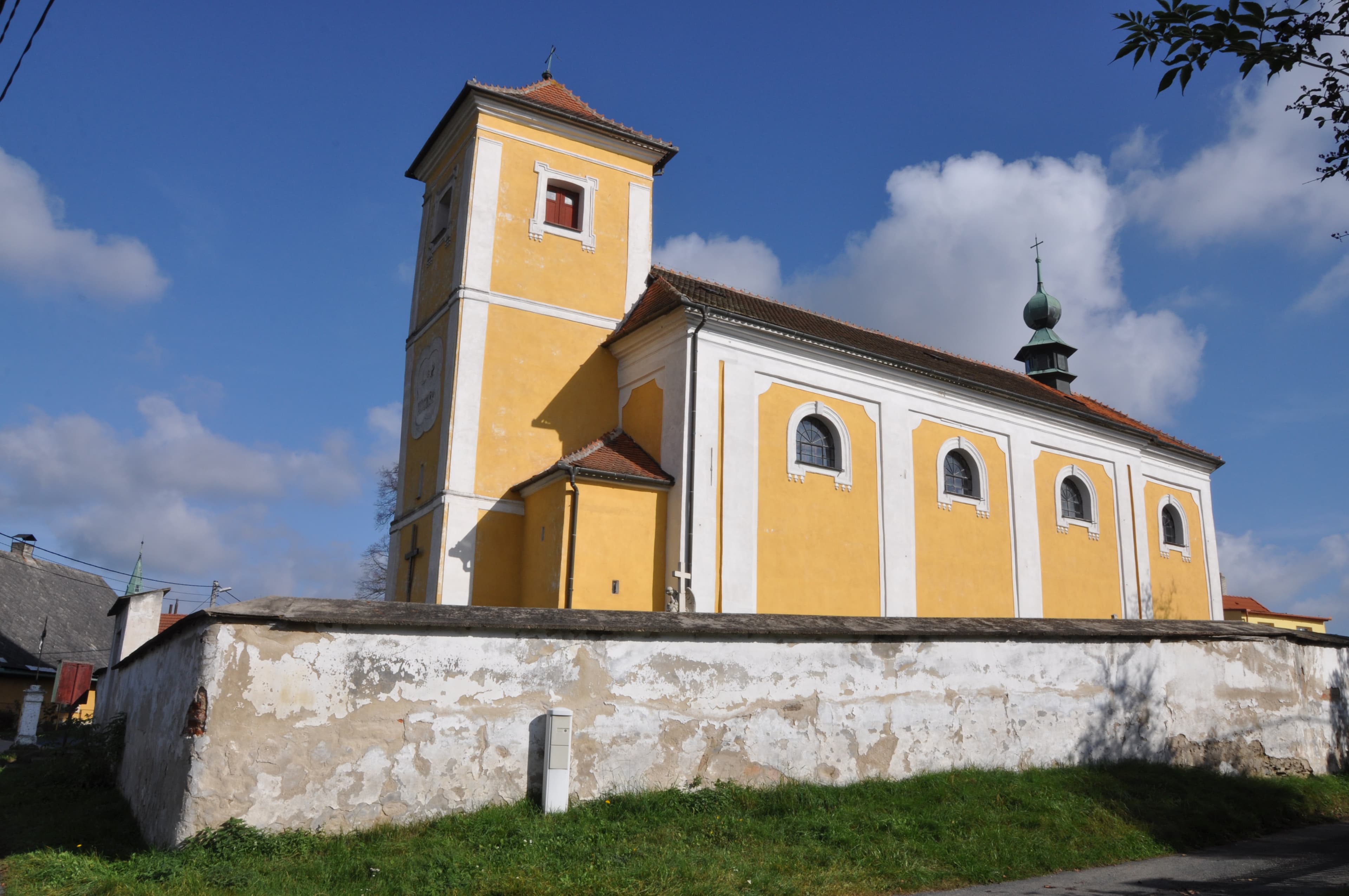 Church of Saint Martin (Rovečné)