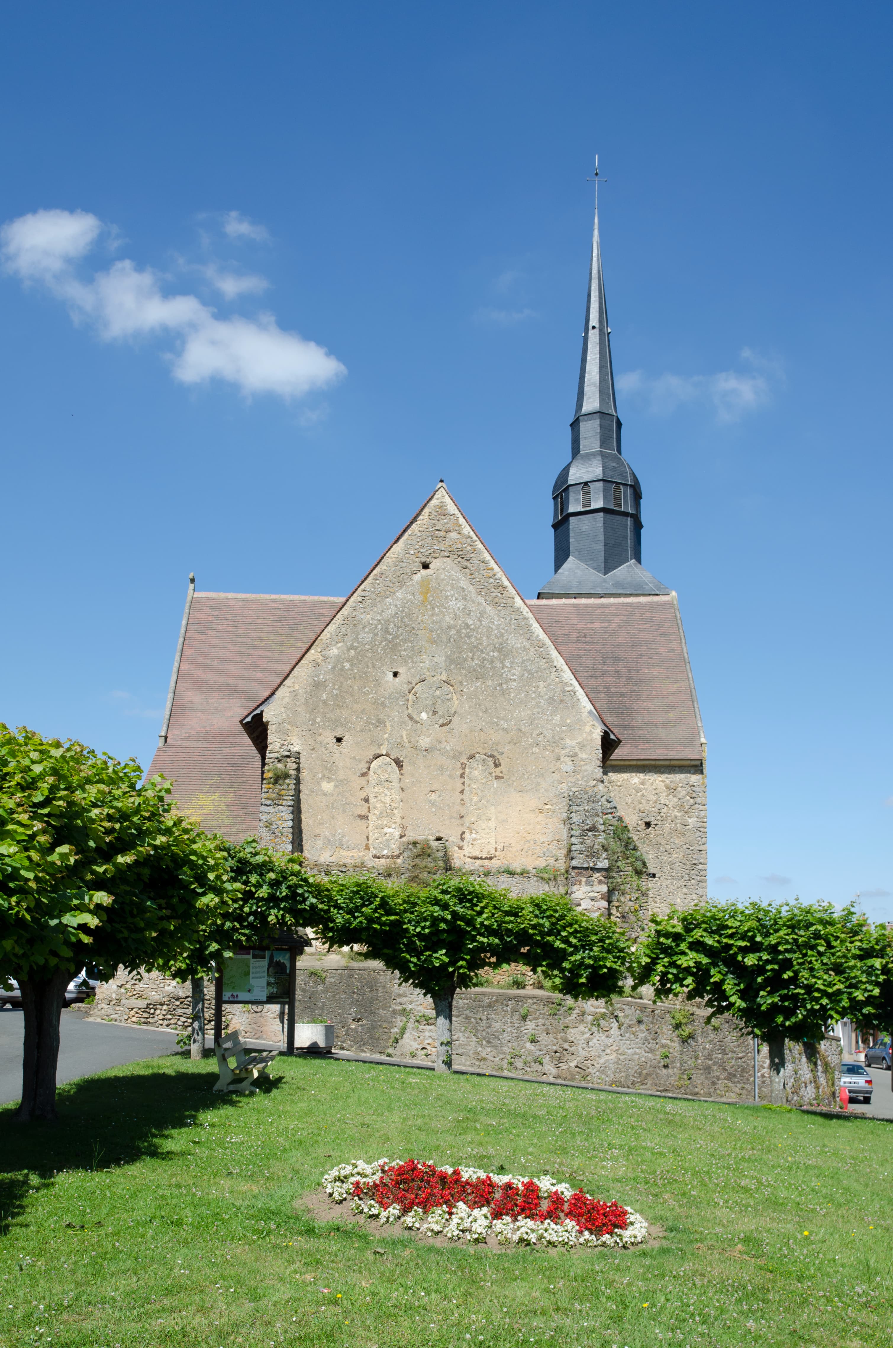 Église Saint-Michel de Saint-Michel-de-Chavaignes