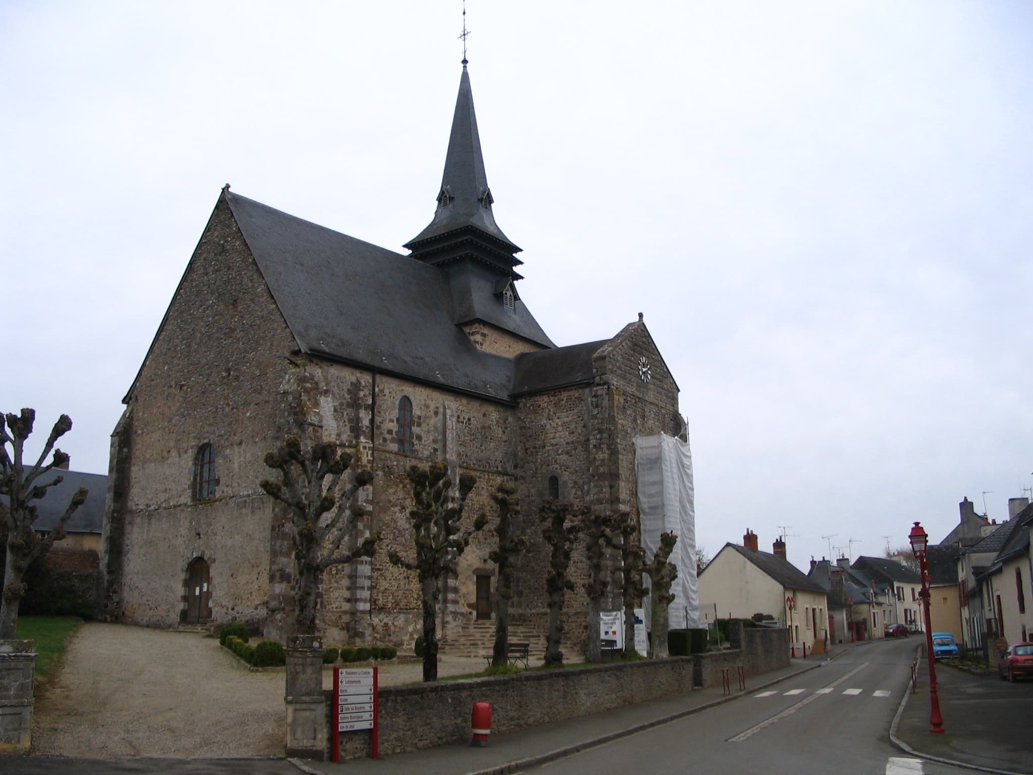 Église Saint-Rémy de Saint-Rémy-de-Sillé