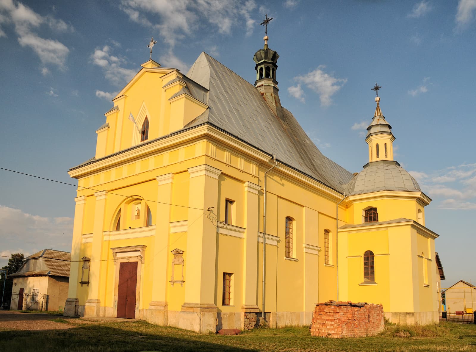 Our Lady of the Scapular church, Sniatyn