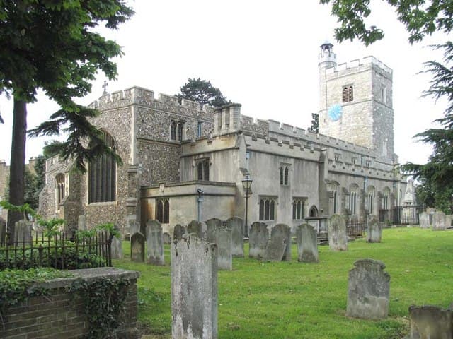 St Mary the Virgin, Cheshunt