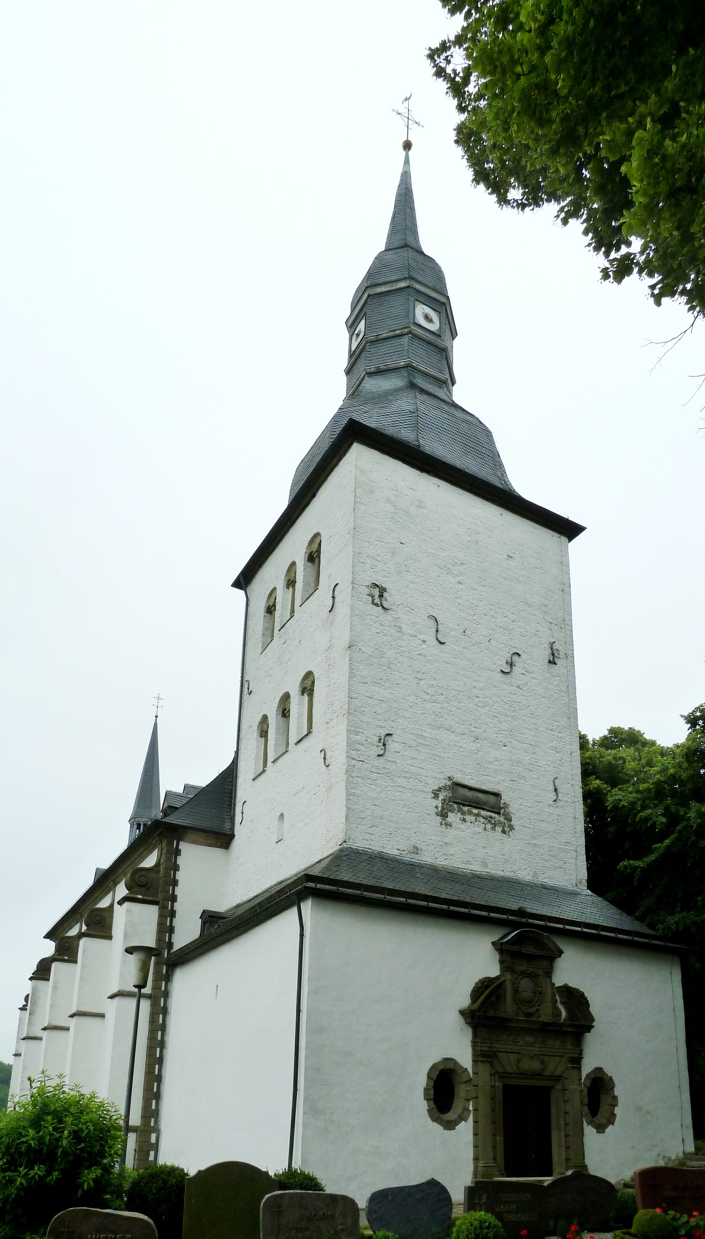 St. Gervasius und St. Protasius