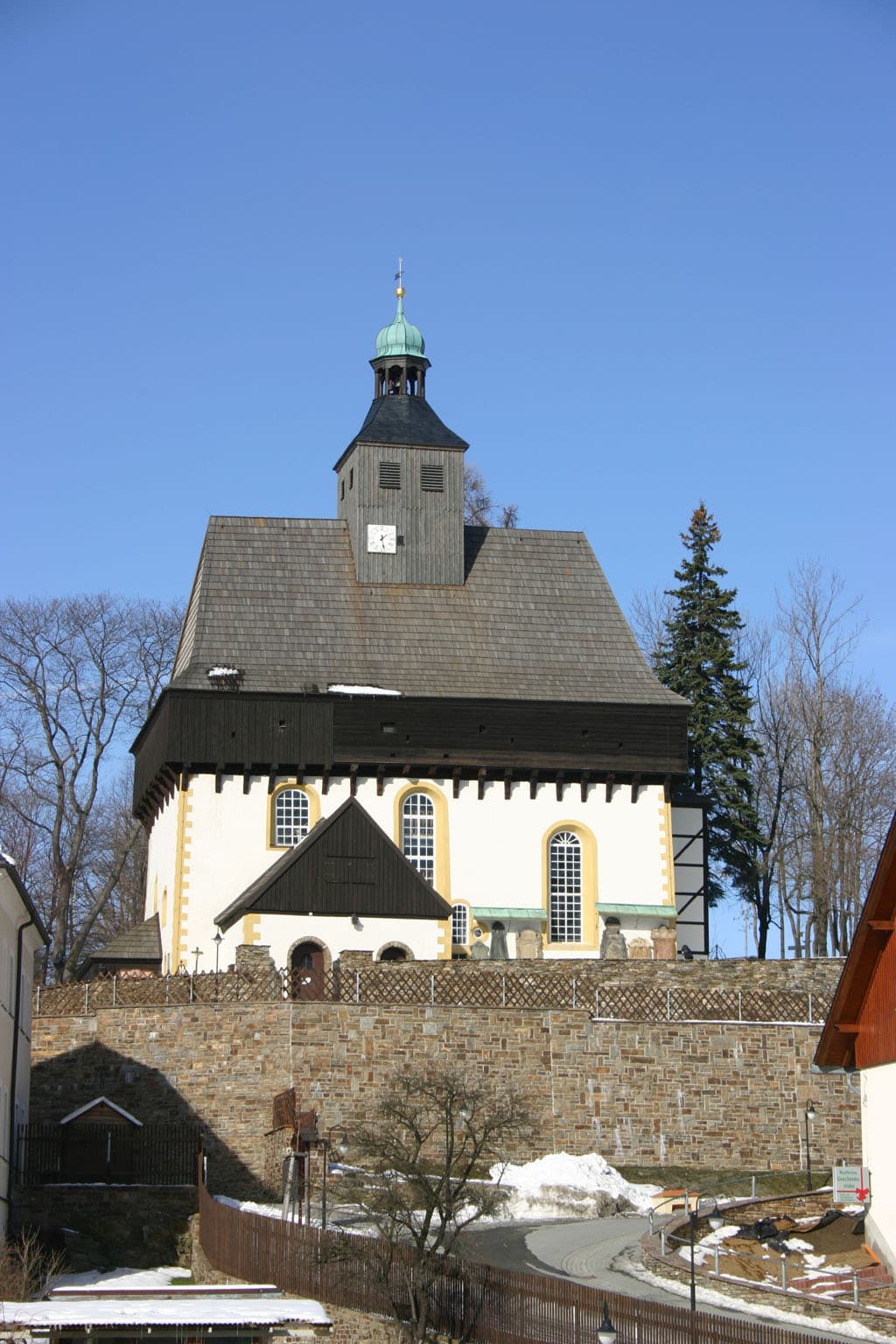Wehrgangkirche Großrückerswalde