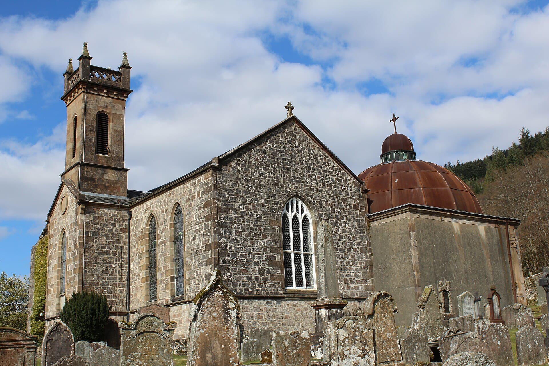 St Munn's Parish Church, Kilmun