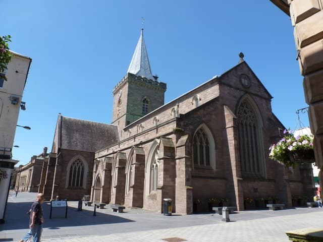 St John's Kirk, Perth